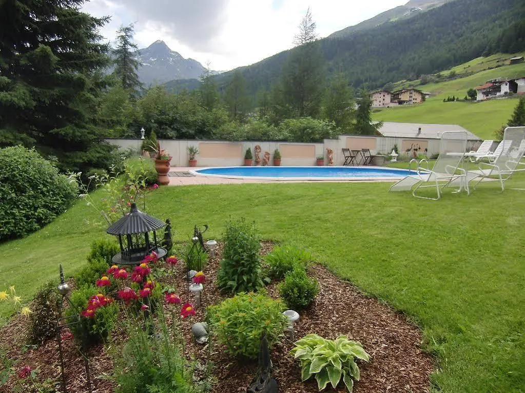 Haus Amaris Hotel Solden 3*,